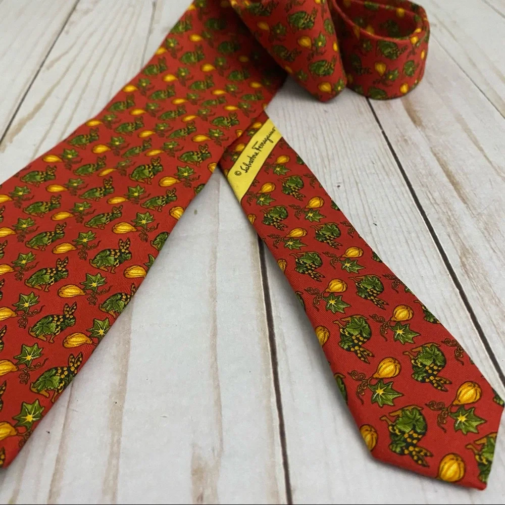 Salvatore Ferragamo Silk Red Holiday Abstract Festive Bunny Tie